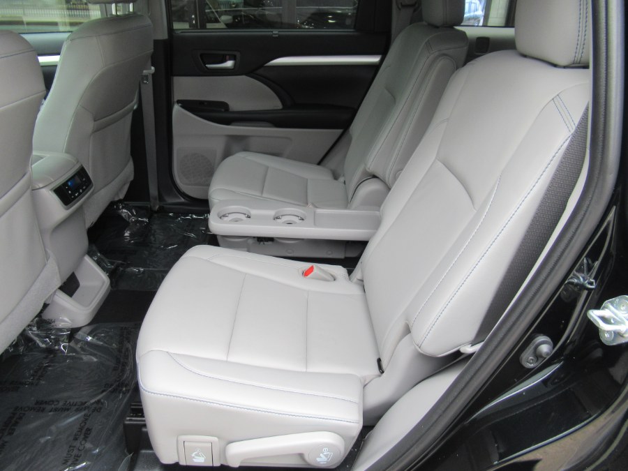 Used Toyota Highlander XLE AWD (Natl) 2020 | Pepmore Auto Sales Inc.. Woodside, New York Used Toyota Highlander XLE AWD (Natl) 2020 | Pepmore Auto Sales Inc.. Woodside, New York