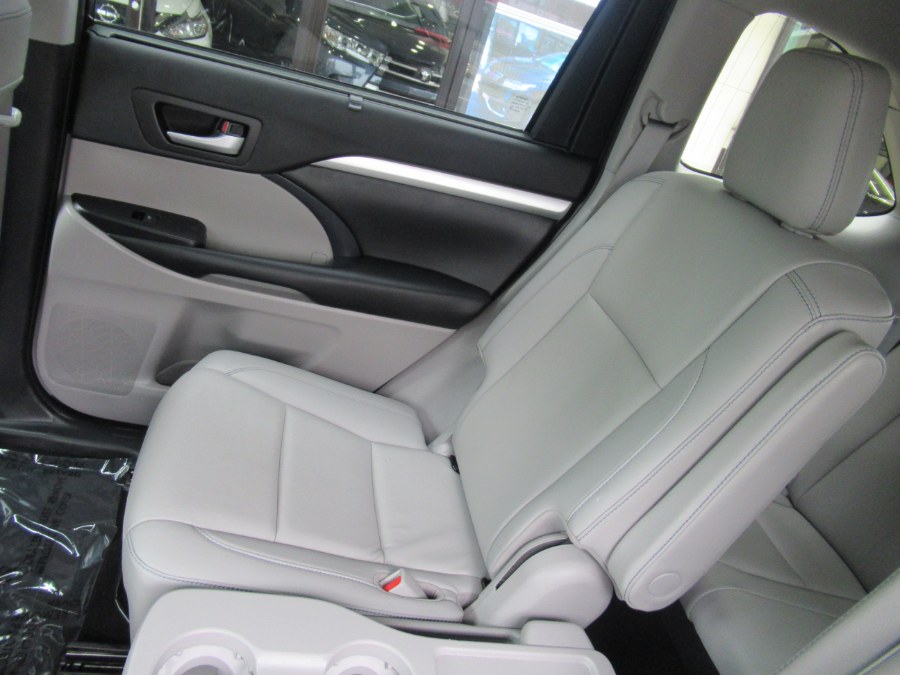 Used Toyota Highlander XLE AWD (Natl) 2020 | Pepmore Auto Sales Inc.. Woodside, New York Used Toyota Highlander XLE AWD (Natl) 2020 | Pepmore Auto Sales Inc.. Woodside, New York