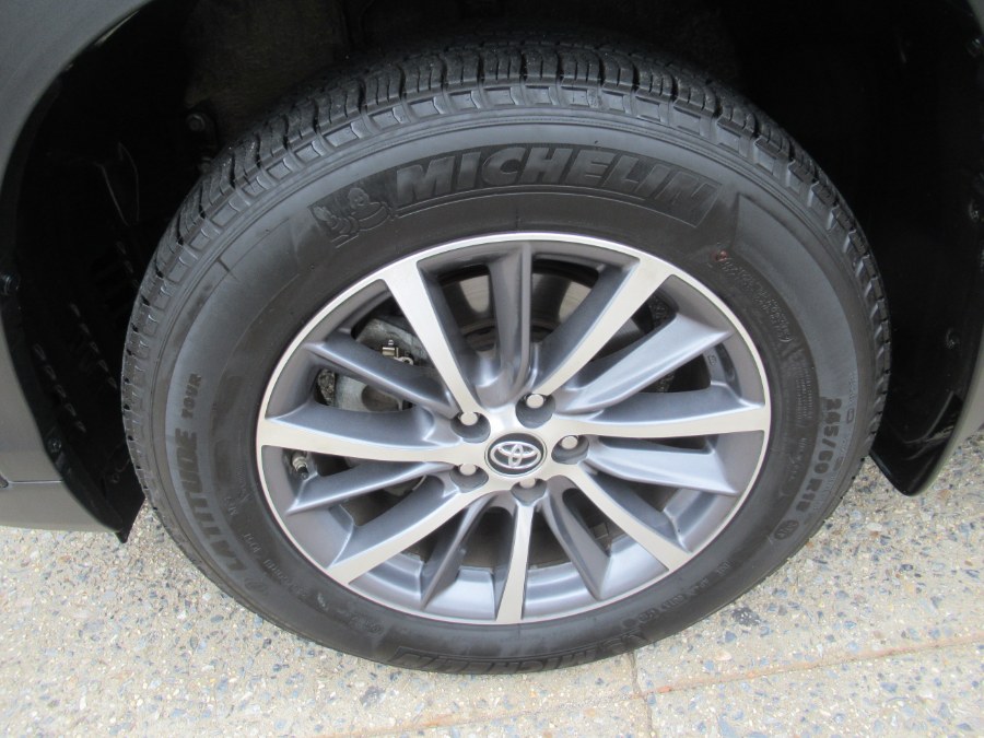 Used Toyota Highlander XLE AWD (Natl) 2020 | Pepmore Auto Sales Inc.. Woodside, New York Used Toyota Highlander XLE AWD (Natl) 2020 | Pepmore Auto Sales Inc.. Woodside, New York