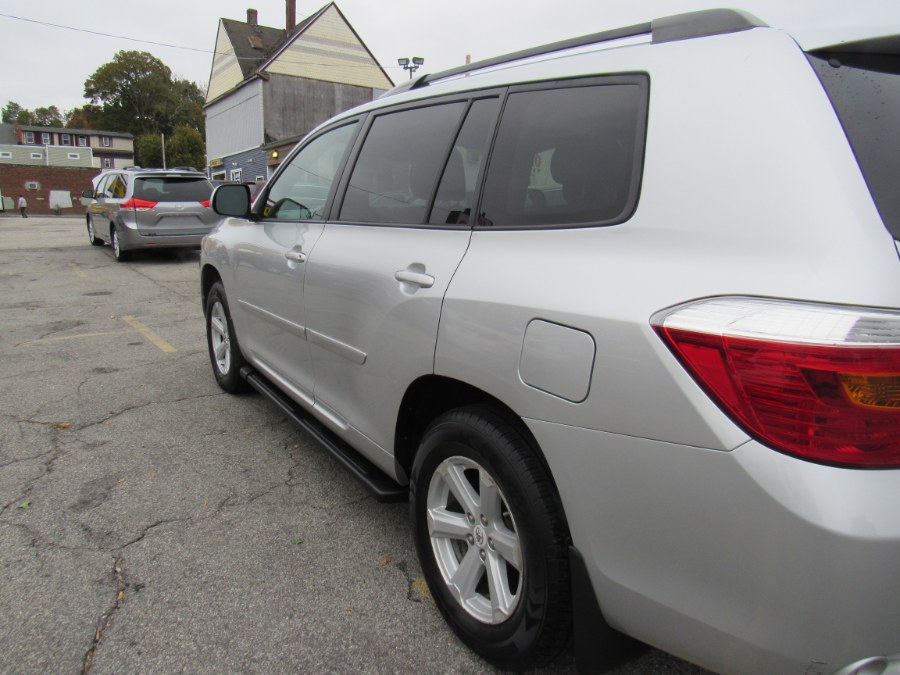 2010 Toyota Highlander SE, available for sale in Worcester, Massachusetts | Hilario's Auto Sales Inc.. Worcester, Massachusetts 2010 Toyota Highlander SE, available for sale in Worcester, Massachusetts | Hilario's Auto Sales Inc.. Worcester, Massachusetts