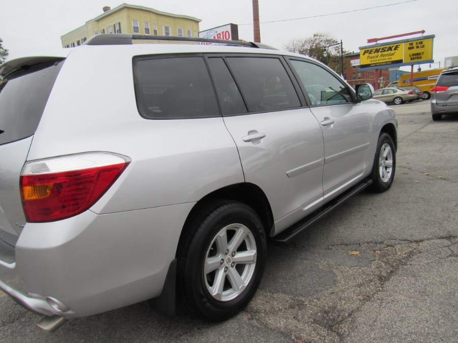 2010 Toyota Highlander SE, available for sale in Worcester, Massachusetts | Hilario's Auto Sales Inc.. Worcester, Massachusetts 2010 Toyota Highlander SE, available for sale in Worcester, Massachusetts | Hilario's Auto Sales Inc.. Worcester, Massachusetts