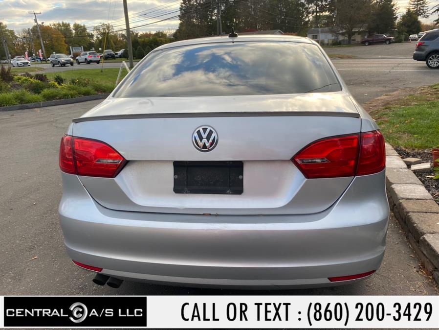 2012 Volkswagen Jetta Sedan 4dr Auto SE PZEV, available for sale in East Windsor, Connecticut | Central A/S LLC. East Windsor, Connecticut 2012 Volkswagen Jetta Sedan 4dr Auto SE PZEV, available for sale in East Windsor, Connecticut | Central A/S LLC. East Windsor, Connecticut