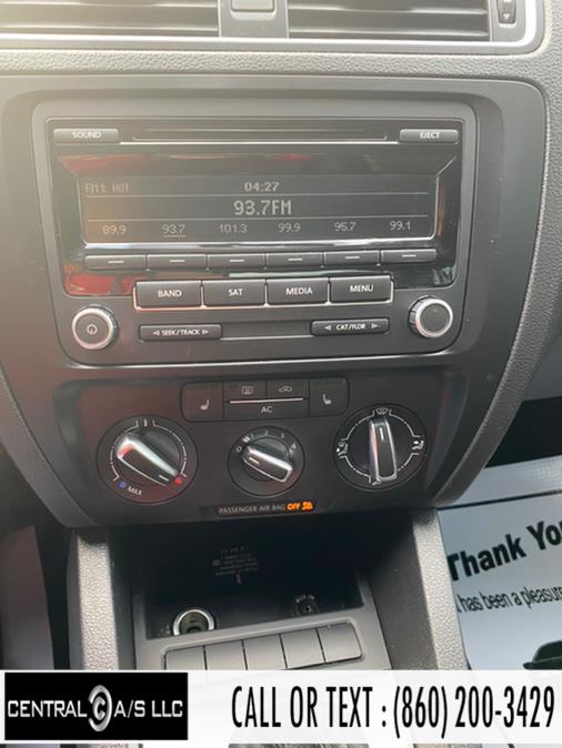 2012 Volkswagen Jetta Sedan 4dr Auto SE PZEV, available for sale in East Windsor, Connecticut | Central A/S LLC. East Windsor, Connecticut 2012 Volkswagen Jetta Sedan 4dr Auto SE PZEV, available for sale in East Windsor, Connecticut | Central A/S LLC. East Windsor, Connecticut