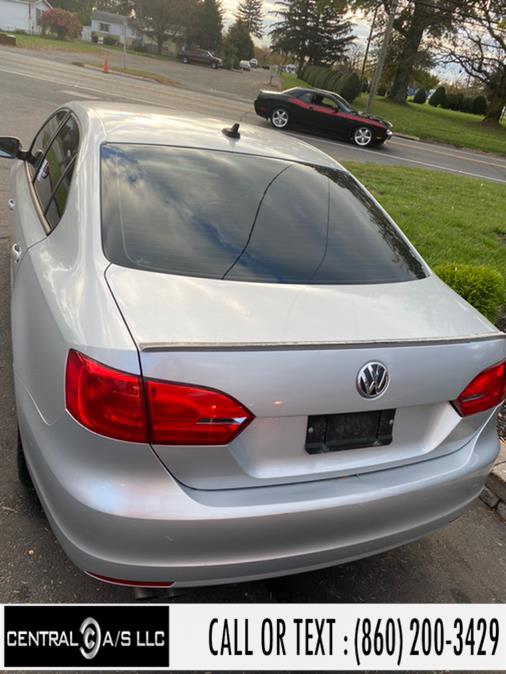 2012 Volkswagen Jetta Sedan 4dr Auto SE PZEV, available for sale in East Windsor, Connecticut | Central A/S LLC. East Windsor, Connecticut 2012 Volkswagen Jetta Sedan 4dr Auto SE PZEV, available for sale in East Windsor, Connecticut | Central A/S LLC. East Windsor, Connecticut