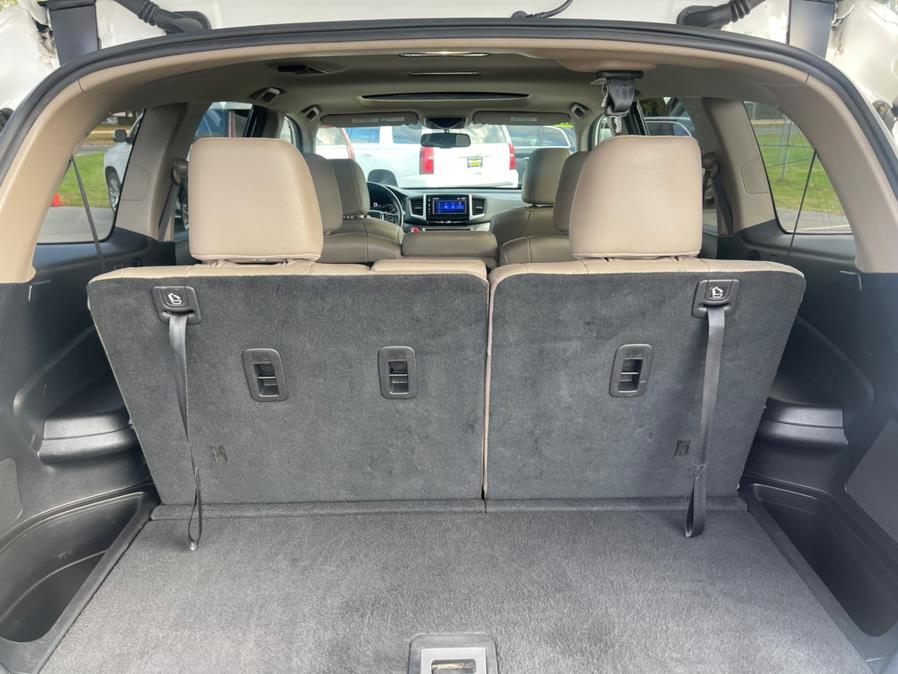 2016 Honda Pilot AWD 4dr EX-L, available for sale in South Windsor, Connecticut | Mike And Tony Auto Sales, Inc. South Windsor, Connecticut 2016 Honda Pilot AWD 4dr EX-L, available for sale in South Windsor, Connecticut | Mike And Tony Auto Sales, Inc. South Windsor, Connecticut