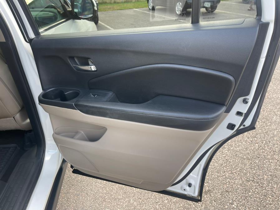 2016 Honda Pilot AWD 4dr EX-L, available for sale in South Windsor, Connecticut | Mike And Tony Auto Sales, Inc. South Windsor, Connecticut 2016 Honda Pilot AWD 4dr EX-L, available for sale in South Windsor, Connecticut | Mike And Tony Auto Sales, Inc. South Windsor, Connecticut