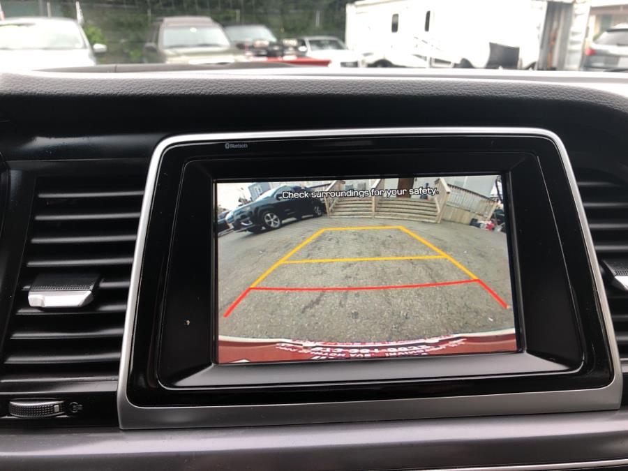 2018 Hyundai Sonata SE 2.4L, available for sale in Irvington , New Jersey | Auto Haus of Irvington Corp. Irvington , New Jersey 2018 Hyundai Sonata SE 2.4L, available for sale in Irvington , New Jersey | Auto Haus of Irvington Corp. Irvington , New Jersey