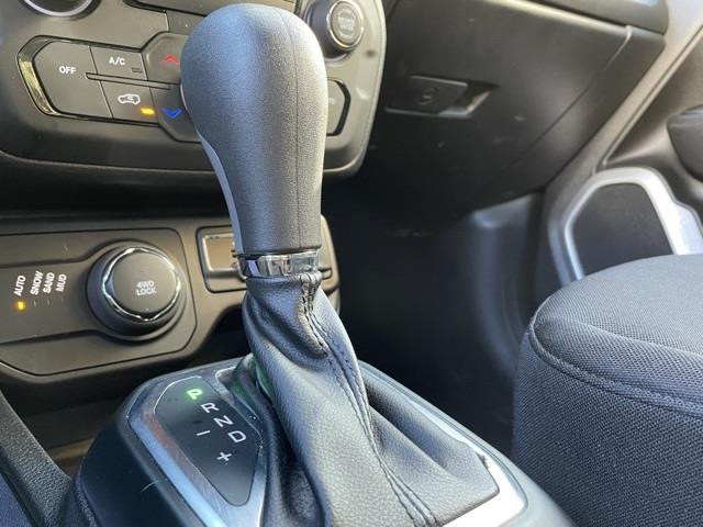 Used Jeep Renegade Latitude 2019 | Blasius Federal Road. Brookfield, Connecticut Used Jeep Renegade Latitude 2019 | Blasius Federal Road. Brookfield, Connecticut