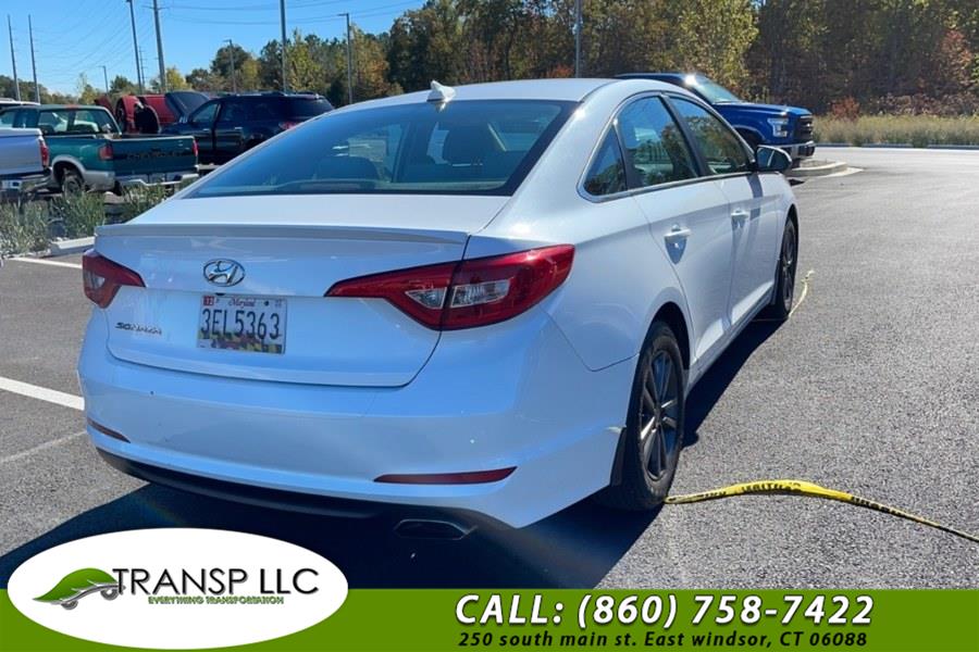 Used Hyundai Sonata 4dr Sdn 2.4L SE 2016 | Trans P LLC. East Windsor, Connecticut Used Hyundai Sonata 4dr Sdn 2.4L SE 2016 | Trans P LLC. East Windsor, Connecticut