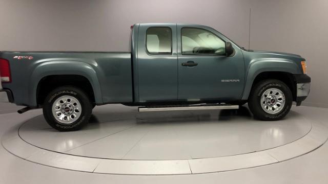 Used GMC Sierra 1500 4WD Ext Cab 143.5 Work Truck 2012 | J&M Automotive Sls&Svc LLC. Naugatuck, Connecticut Used GMC Sierra 1500 4WD Ext Cab 143.5 Work Truck 2012 | J&M Automotive Sls&Svc LLC. Naugatuck, Connecticut