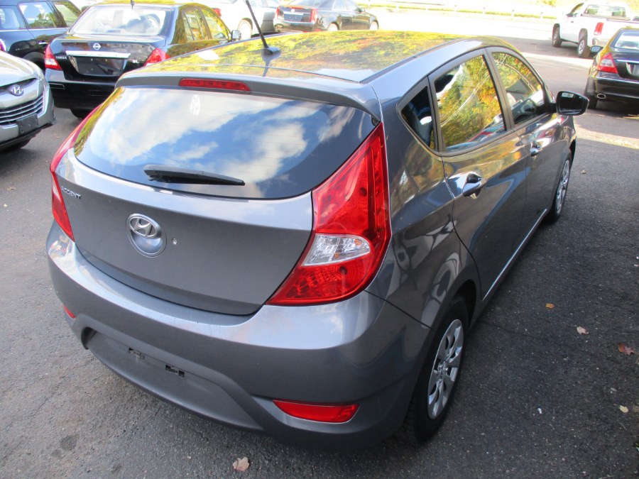 Used Hyundai Accent SE Hatchback Auto 2017 | Cos Central Auto. Meriden, Connecticut Used Hyundai Accent SE Hatchback Auto 2017 | Cos Central Auto. Meriden, Connecticut