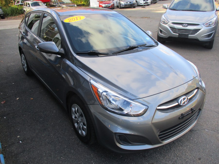 Used Hyundai Accent SE Hatchback Auto 2017 | Cos Central Auto. Meriden, Connecticut Used Hyundai Accent SE Hatchback Auto 2017 | Cos Central Auto. Meriden, Connecticut
