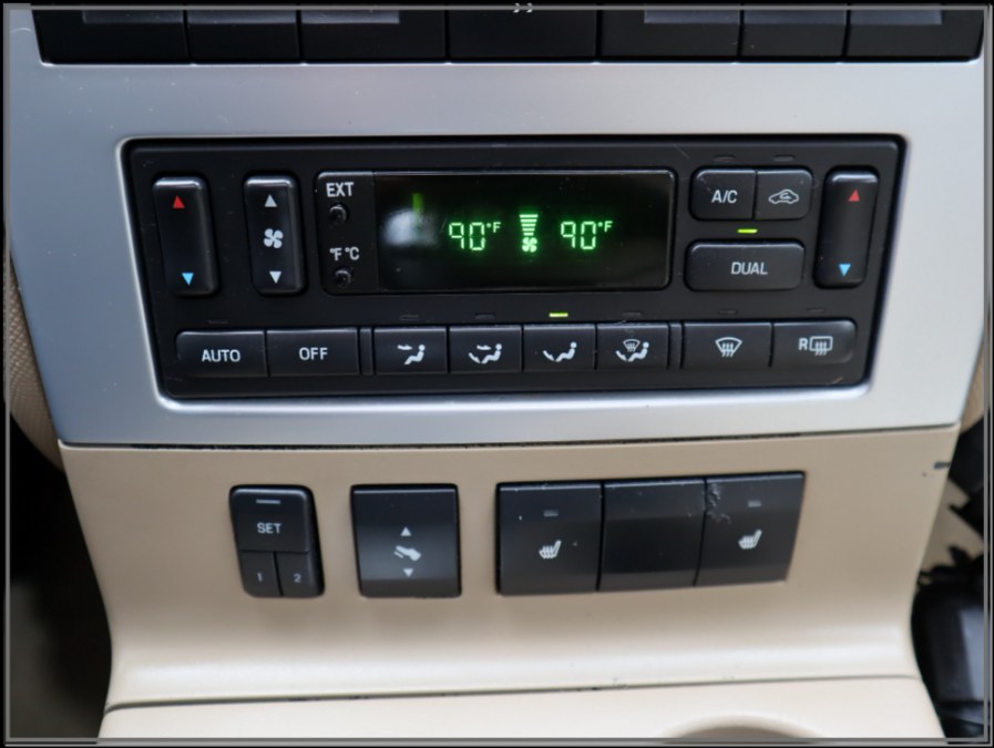 2007 Mercury Mountaineer AWD 4dr V8 Premier, available for sale in Huntington Station, New York | My Auto Inc.. Huntington Station, New York 2007 Mercury Mountaineer AWD 4dr V8 Premier, available for sale in Huntington Station, New York | My Auto Inc.. Huntington Station, New York