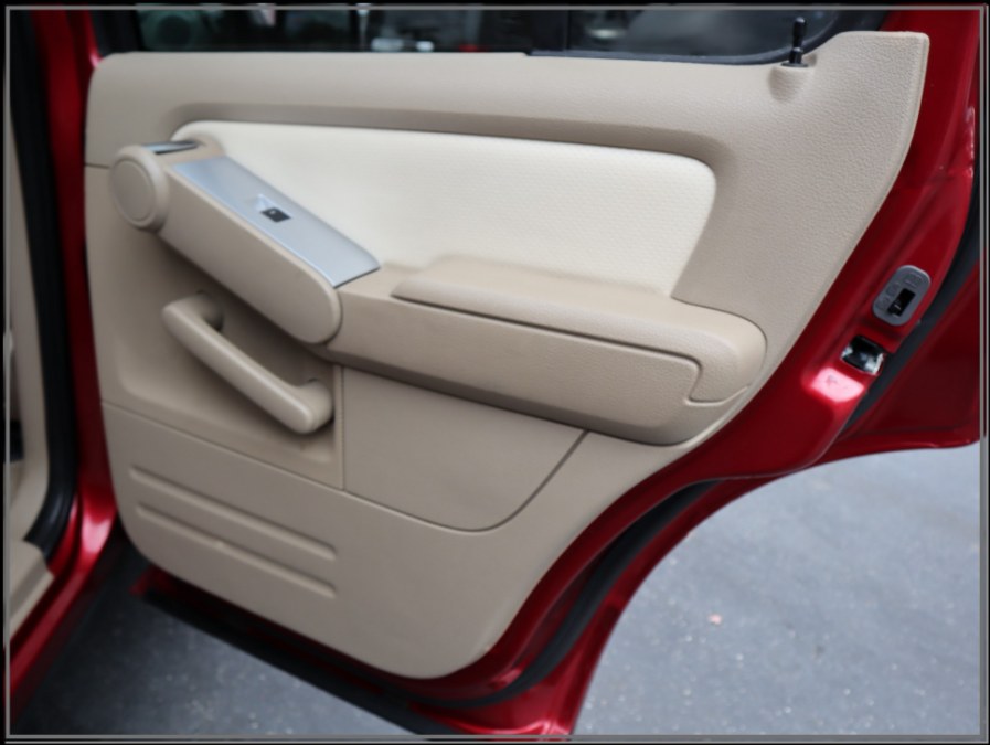 2007 Mercury Mountaineer AWD 4dr V8 Premier, available for sale in Huntington Station, New York | My Auto Inc.. Huntington Station, New York 2007 Mercury Mountaineer AWD 4dr V8 Premier, available for sale in Huntington Station, New York | My Auto Inc.. Huntington Station, New York