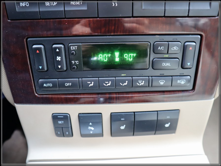 2010 Ford Explorer AWD 4dr Limited, available for sale in Huntington Station, New York | My Auto Inc.. Huntington Station, New York 2010 Ford Explorer AWD 4dr Limited, available for sale in Huntington Station, New York | My Auto Inc.. Huntington Station, New York