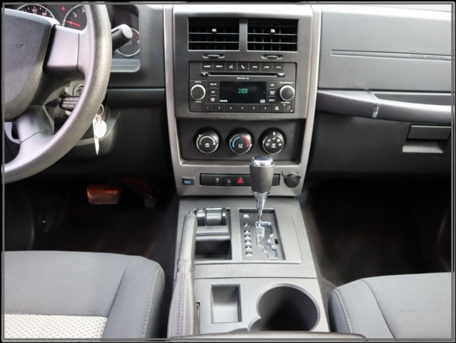 2010 Jeep Liberty 4WD 4dr Sport, available for sale in Huntington Station, New York | My Auto Inc.. Huntington Station, New York 2010 Jeep Liberty 4WD 4dr Sport, available for sale in Huntington Station, New York | My Auto Inc.. Huntington Station, New York