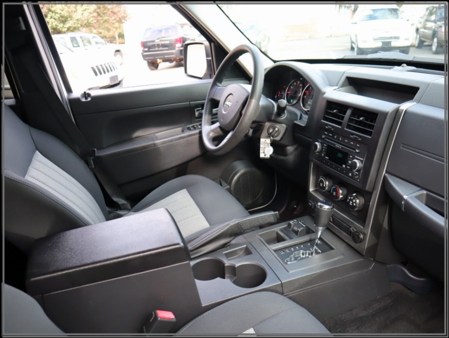 2010 Jeep Liberty 4WD 4dr Sport, available for sale in Huntington Station, New York | My Auto Inc.. Huntington Station, New York 2010 Jeep Liberty 4WD 4dr Sport, available for sale in Huntington Station, New York | My Auto Inc.. Huntington Station, New York