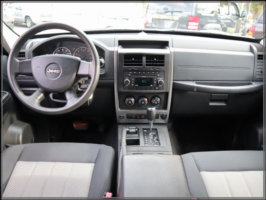 2010 Jeep Liberty 4WD 4dr Sport, available for sale in Huntington Station, New York | My Auto Inc.. Huntington Station, New York 2010 Jeep Liberty 4WD 4dr Sport, available for sale in Huntington Station, New York | My Auto Inc.. Huntington Station, New York
