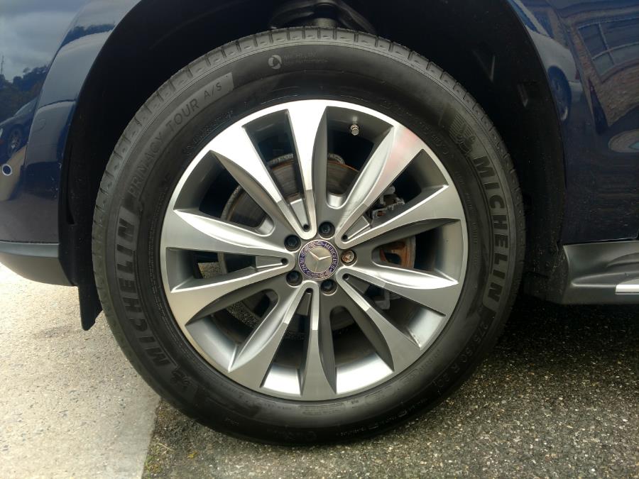 2014 Mercedes-Benz GL-Class 4MATIC 4dr GL 450, available for sale in Wantagh, New York | Alpine Motors Inc. Wantagh, New York 2014 Mercedes-Benz GL-Class 4MATIC 4dr GL 450, available for sale in Wantagh, New York | Alpine Motors Inc. Wantagh, New York