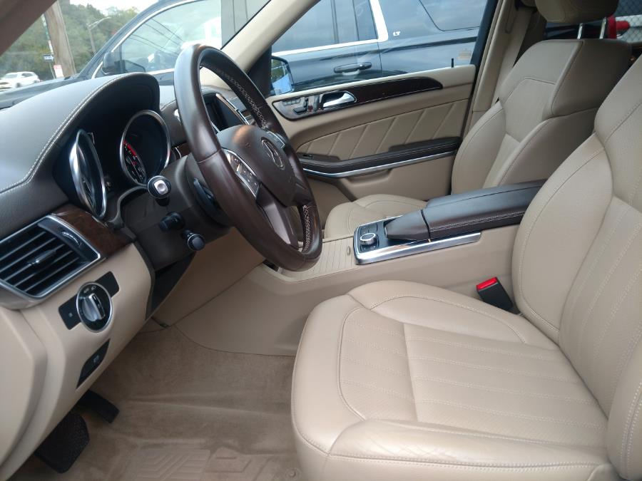 2014 Mercedes-Benz GL-Class 4MATIC 4dr GL 450, available for sale in Wantagh, New York | Alpine Motors Inc. Wantagh, New York 2014 Mercedes-Benz GL-Class 4MATIC 4dr GL 450, available for sale in Wantagh, New York | Alpine Motors Inc. Wantagh, New York