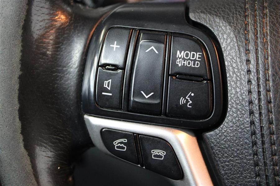 Used Toyota Sienna XLE 2016 | Fast Track Motors. Paterson, New Jersey Used Toyota Sienna XLE 2016 | Fast Track Motors. Paterson, New Jersey