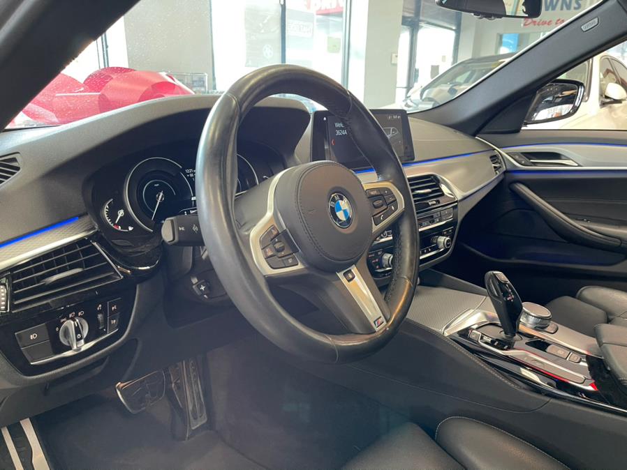 2018 BMW 5 Series M/SPORT PKG 530e iPerformance Plug-In Hybrid, available for sale in Inwood, New York | 5 Towns Drive. Inwood, New York 2018 BMW 5 Series M/SPORT PKG 530e iPerformance Plug-In Hybrid, available for sale in Inwood, New York | 5 Towns Drive. Inwood, New York
