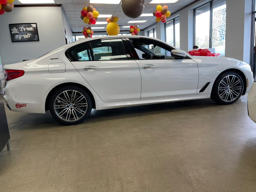 2018 BMW 5 Series M/SPORT PKG 530e iPerformance Plug-In Hybrid, available for sale in Inwood, New York | 5 Towns Drive. Inwood, New York 2018 BMW 5 Series M/SPORT PKG 530e iPerformance Plug-In Hybrid, available for sale in Inwood, New York | 5 Towns Drive. Inwood, New York