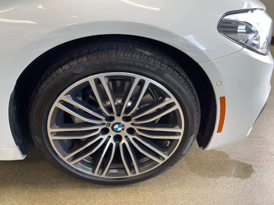 2018 BMW 5 Series M/SPORT PKG 530e iPerformance Plug-In Hybrid, available for sale in Inwood, New York | 5 Towns Drive. Inwood, New York 2018 BMW 5 Series M/SPORT PKG 530e iPerformance Plug-In Hybrid, available for sale in Inwood, New York | 5 Towns Drive. Inwood, New York