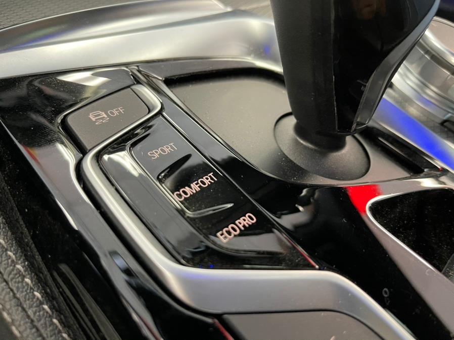 2018 BMW 5 Series M/SPORT PKG 530e iPerformance Plug-In Hybrid, available for sale in Inwood, New York | 5 Towns Drive. Inwood, New York 2018 BMW 5 Series M/SPORT PKG 530e iPerformance Plug-In Hybrid, available for sale in Inwood, New York | 5 Towns Drive. Inwood, New York