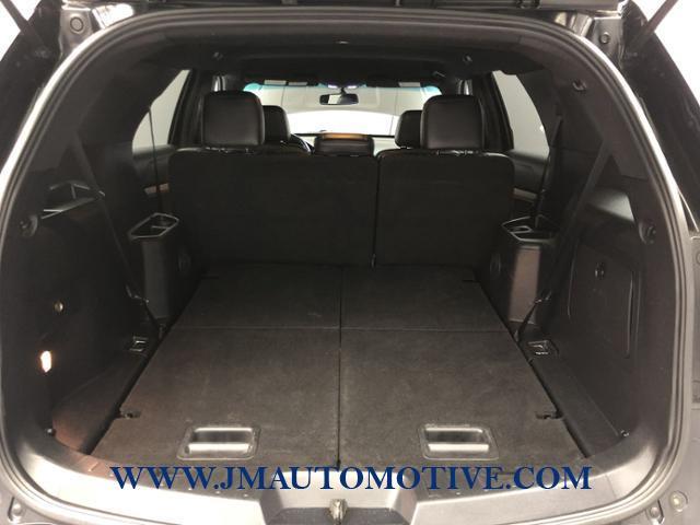 2016 Ford Explorer 4WD 4dr XLT, available for sale in Naugatuck, Connecticut | J&M Automotive Sls&Svc LLC. Naugatuck, Connecticut 2016 Ford Explorer 4WD 4dr XLT, available for sale in Naugatuck, Connecticut | J&M Automotive Sls&Svc LLC. Naugatuck, Connecticut