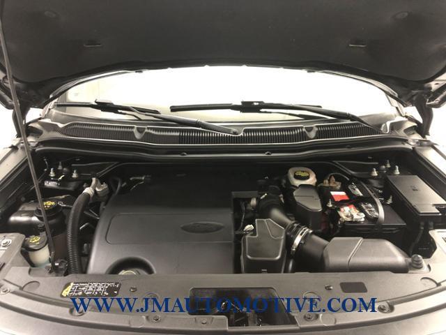 2016 Ford Explorer 4WD 4dr XLT, available for sale in Naugatuck, Connecticut | J&M Automotive Sls&Svc LLC. Naugatuck, Connecticut 2016 Ford Explorer 4WD 4dr XLT, available for sale in Naugatuck, Connecticut | J&M Automotive Sls&Svc LLC. Naugatuck, Connecticut