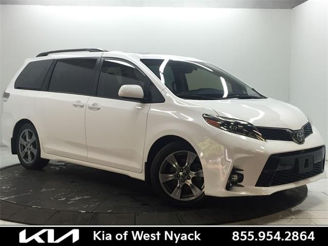 Used Toyota Sienna SE Premium 2018 | Eastchester Motor Cars. Bronx, New York Used Toyota Sienna SE Premium 2018 | Eastchester Motor Cars. Bronx, New York