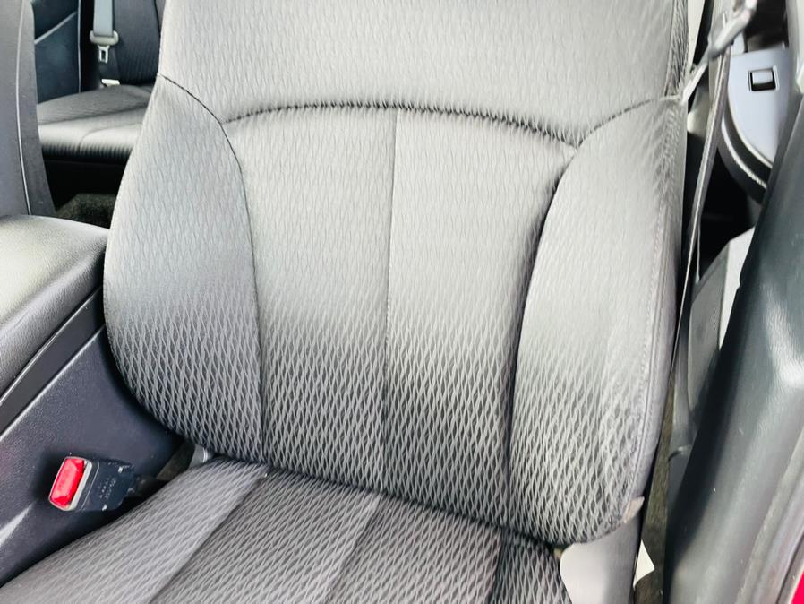 Used Subaru Legacy 4dr Sdn H4 Auto 2.5i Premium 2012 | Supreme Automotive. New Britain, Connecticut Used Subaru Legacy 4dr Sdn H4 Auto 2.5i Premium 2012 | Supreme Automotive. New Britain, Connecticut