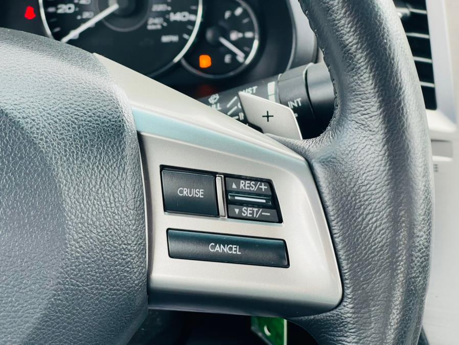 Used Subaru Legacy 4dr Sdn H4 Auto 2.5i Premium 2012 | Supreme Automotive. New Britain, Connecticut Used Subaru Legacy 4dr Sdn H4 Auto 2.5i Premium 2012 | Supreme Automotive. New Britain, Connecticut