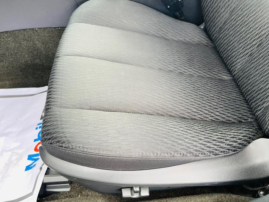 Used Subaru Legacy 4dr Sdn H4 Auto 2.5i Premium 2012 | Supreme Automotive. New Britain, Connecticut Used Subaru Legacy 4dr Sdn H4 Auto 2.5i Premium 2012 | Supreme Automotive. New Britain, Connecticut