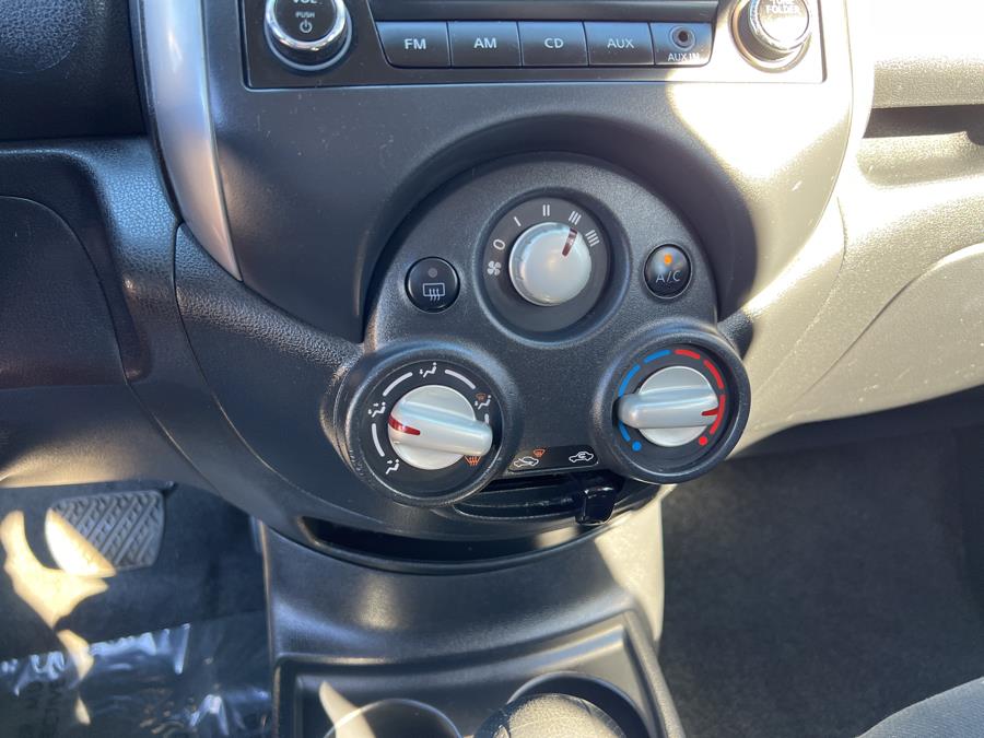 Used Nissan Versa Note 5dr HB CVT 1.6 SV 2014 | Rite Cars, Inc. Lindenhurst, New York