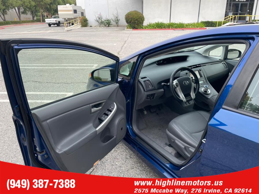 Used Toyota Prius 5dr HB V (Natl) 2010 | High Line Motors LLC. Irvine, California Used Toyota Prius 5dr HB V (Natl) 2010 | High Line Motors LLC. Irvine, California