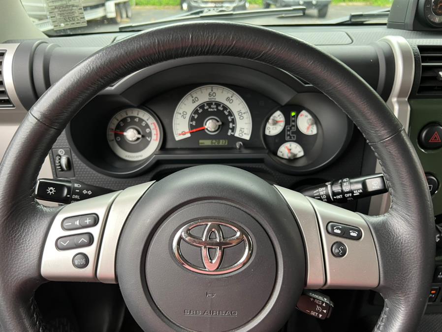 Used Toyota FJ Cruiser 4WD 4dr Auto (Natl) 2014 | Mint Auto Sales. Islip, New York Used Toyota FJ Cruiser 4WD 4dr Auto (Natl) 2014 | Mint Auto Sales. Islip, New York