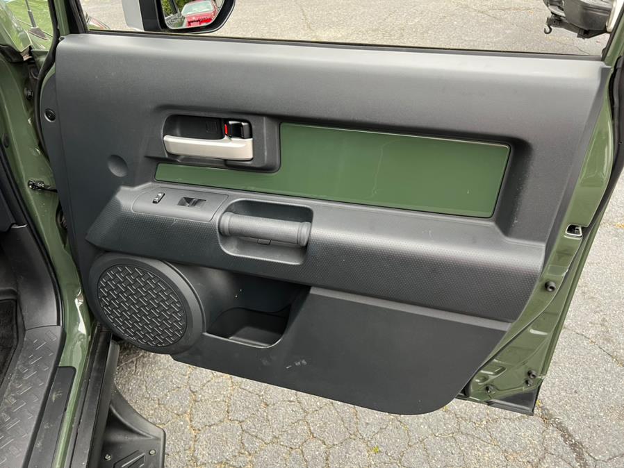 Used Toyota FJ Cruiser 4WD 4dr Auto (Natl) 2014 | Mint Auto Sales. Islip, New York Used Toyota FJ Cruiser 4WD 4dr Auto (Natl) 2014 | Mint Auto Sales. Islip, New York