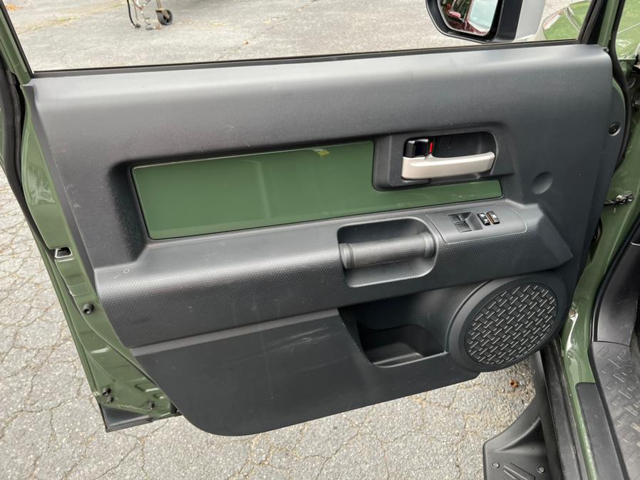 Used Toyota FJ Cruiser 4WD 4dr Auto (Natl) 2014 | Mint Auto Sales. Islip, New York Used Toyota FJ Cruiser 4WD 4dr Auto (Natl) 2014 | Mint Auto Sales. Islip, New York