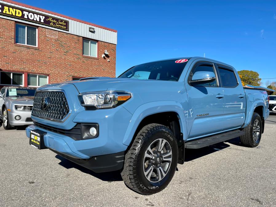 2019 Toyota Tacoma 4WD SR Double Cab 5'' Bed V6 AT (Natl), available for sale in South Windsor, Connecticut | Mike And Tony Auto Sales, Inc. South Windsor, Connecticut