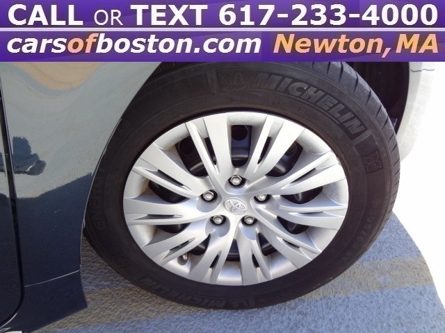 Used Toyota Camry 4dr Sdn I4 Auto LE (Natl) *Ltd Avail* 2014 | Cars of Boston. Newton, Massachusetts Used Toyota Camry 4dr Sdn I4 Auto LE (Natl) *Ltd Avail* 2014 | Cars of Boston. Newton, Massachusetts