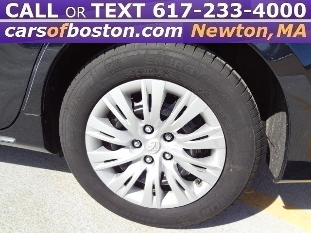 Used Toyota Camry 4dr Sdn I4 Auto LE (Natl) *Ltd Avail* 2014 | Cars of Boston. Newton, Massachusetts Used Toyota Camry 4dr Sdn I4 Auto LE (Natl) *Ltd Avail* 2014 | Cars of Boston. Newton, Massachusetts