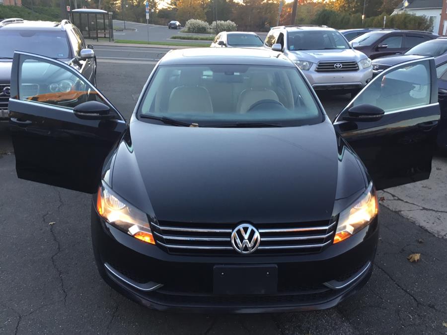 Used Volkswagen Passat 4dr Sdn 2.5L Auto SE w/Sunroof PZEV 2012 | Liberty Motors. Manchester, Connecticut Used Volkswagen Passat 4dr Sdn 2.5L Auto SE w/Sunroof PZEV 2012 | Liberty Motors. Manchester, Connecticut