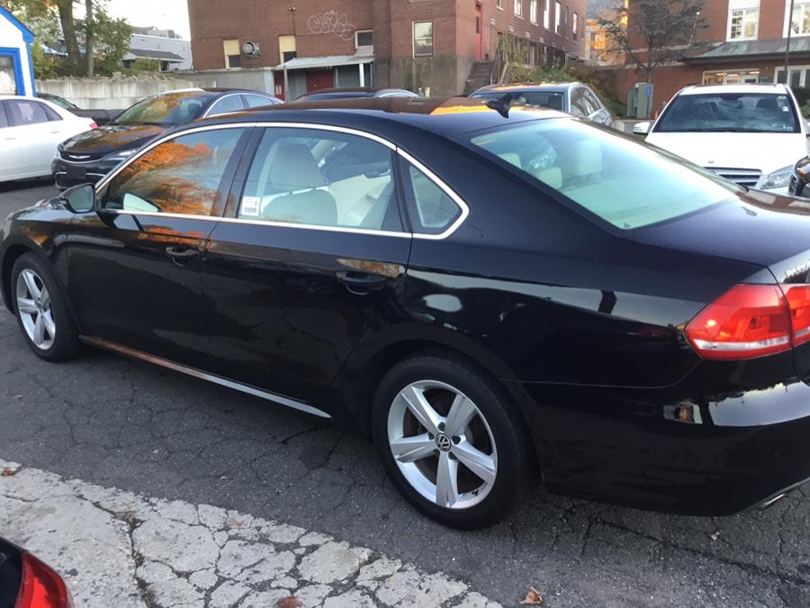 Used Volkswagen Passat 4dr Sdn 2.5L Auto SE w/Sunroof PZEV 2012 | Liberty Motors. Manchester, Connecticut Used Volkswagen Passat 4dr Sdn 2.5L Auto SE w/Sunroof PZEV 2012 | Liberty Motors. Manchester, Connecticut