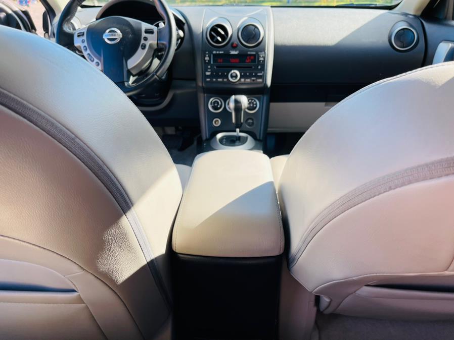2009 Nissan Rogue AWD 4dr S, available for sale in New Britain, Connecticut | Supreme Automotive. New Britain, Connecticut 2009 Nissan Rogue AWD 4dr S, available for sale in New Britain, Connecticut | Supreme Automotive. New Britain, Connecticut