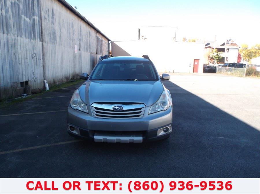 Used Subaru Outback 4dr Wgn H4 Auto 2.5i Limited Pwr Moon 2011 | Lee Motors Sales Inc. Hartford, Connecticut Used Subaru Outback 4dr Wgn H4 Auto 2.5i Limited Pwr Moon 2011 | Lee Motors Sales Inc. Hartford, Connecticut