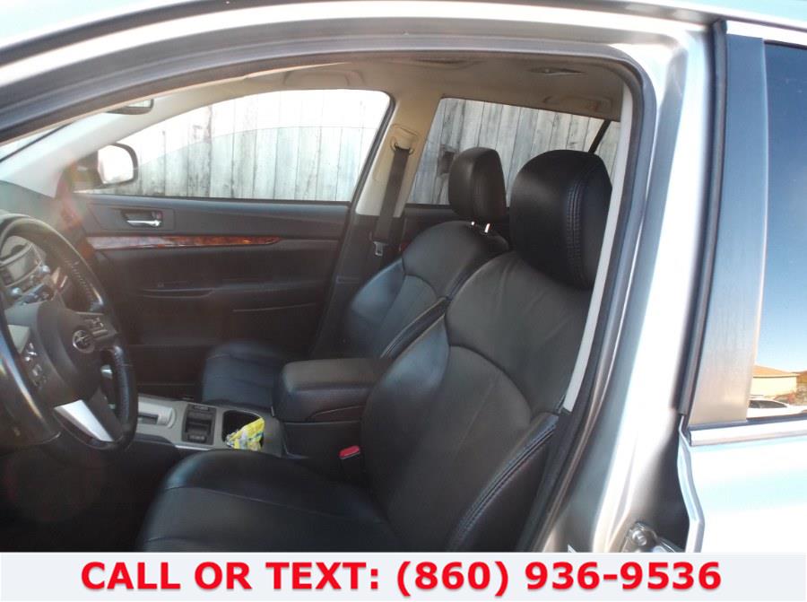 Used Subaru Outback 4dr Wgn H4 Auto 2.5i Limited Pwr Moon 2011 | Lee Motors Sales Inc. Hartford, Connecticut Used Subaru Outback 4dr Wgn H4 Auto 2.5i Limited Pwr Moon 2011 | Lee Motors Sales Inc. Hartford, Connecticut