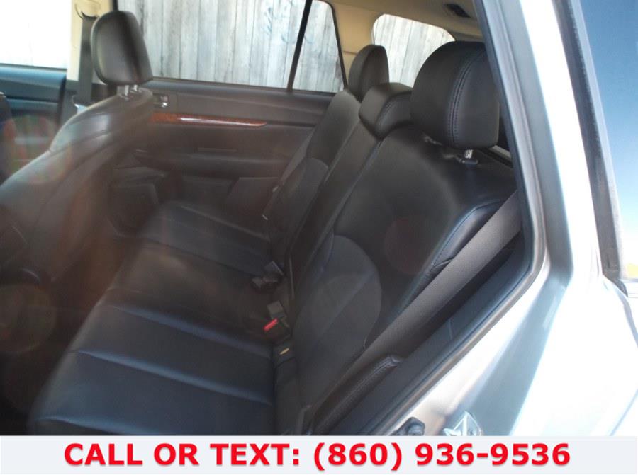 Used Subaru Outback 4dr Wgn H4 Auto 2.5i Limited Pwr Moon 2011 | Lee Motors Sales Inc. Hartford, Connecticut Used Subaru Outback 4dr Wgn H4 Auto 2.5i Limited Pwr Moon 2011 | Lee Motors Sales Inc. Hartford, Connecticut