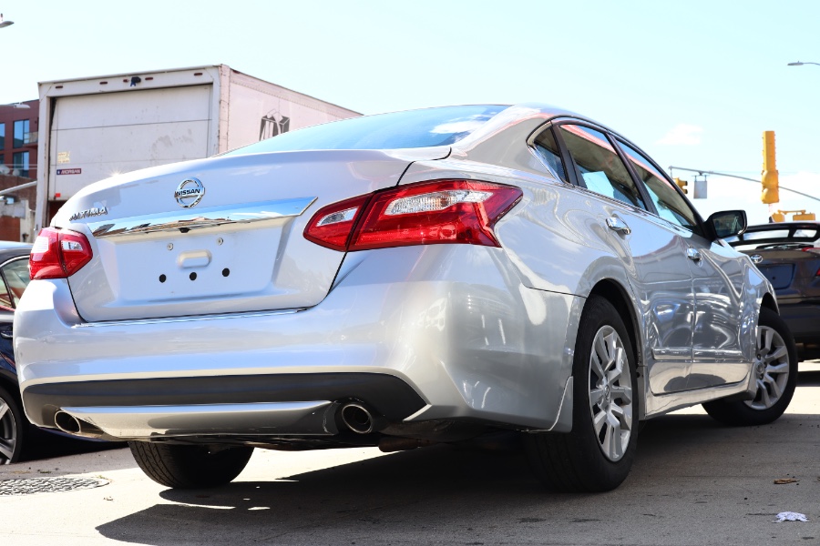 Used Nissan Altima 2.5 S Sedan 2017 | Hillside Auto Mall Inc.. Jamaica, New York Used Nissan Altima 2.5 S Sedan 2017 | Hillside Auto Mall Inc.. Jamaica, New York